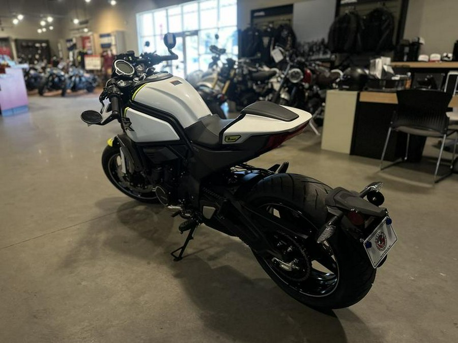 2023 CFMoto 700CL-X Sport