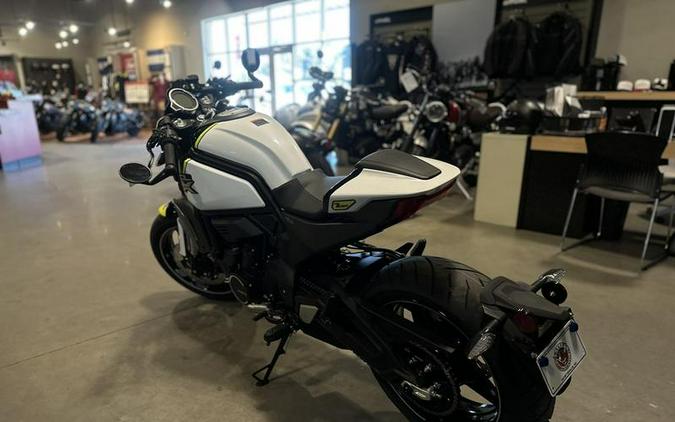 2023 CFMoto 700CL-X Sport