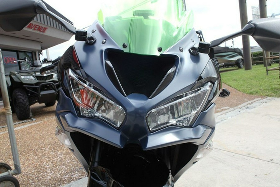 2023 Kawasaki Ninja ZX-6R Metallic Matte Twilight Blue/Metalli