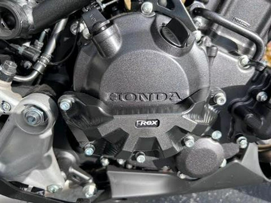 2025 Honda CB300R ABS