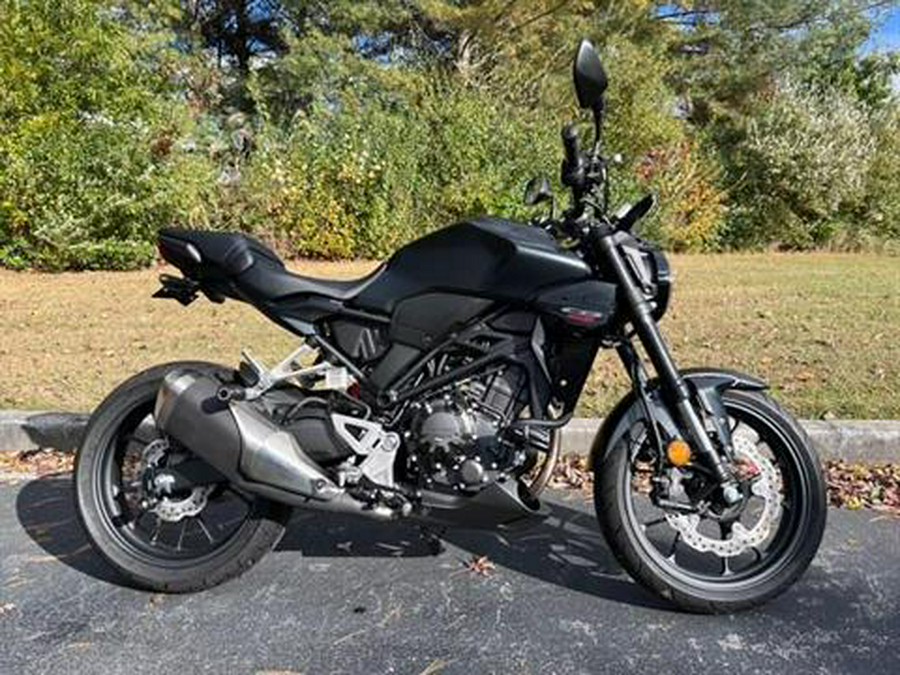 2025 Honda CB300R ABS