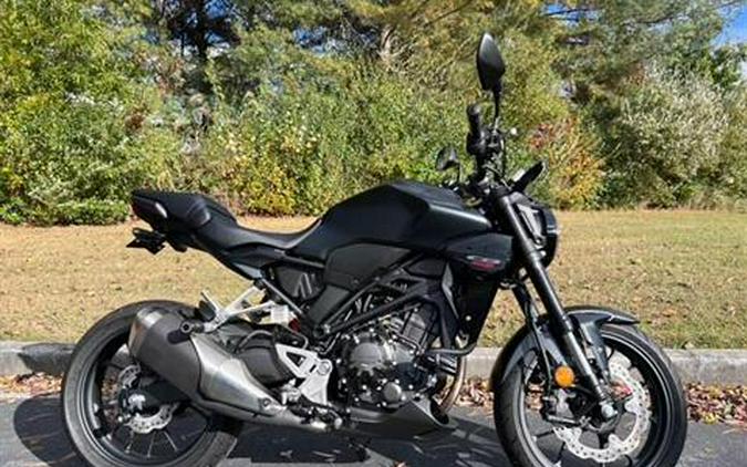 2025 Honda CB300R ABS