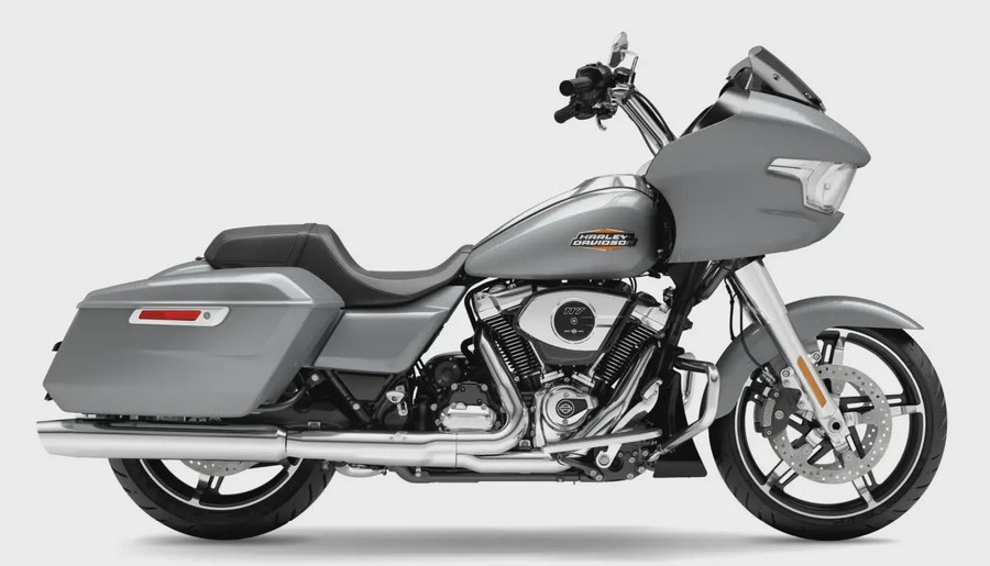 2025 Harley-Davidson® Road Glide® Atlas Silver Metallic
