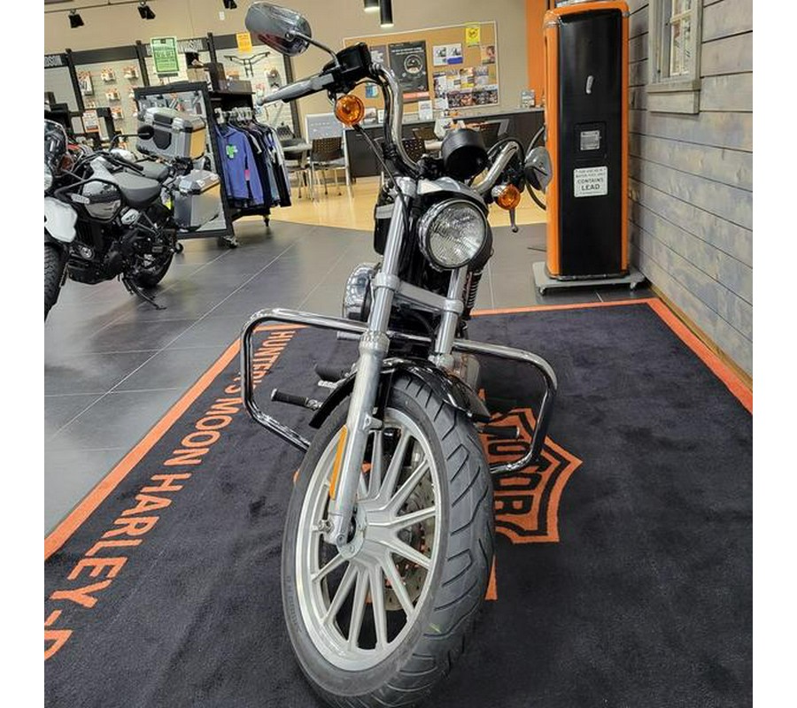 2003 Harley-Davidson® XLH883 - Sportster® Hugger 883®