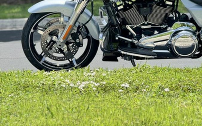 2025 Harley-Davidson FLHX - Street Glide