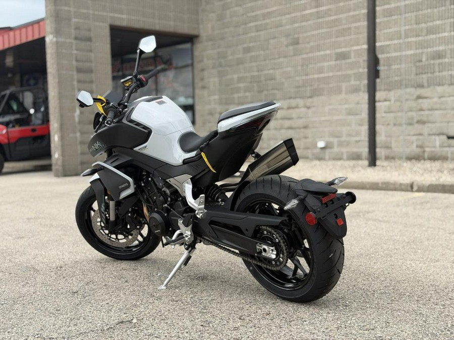 2026 CFMOTO 800NK