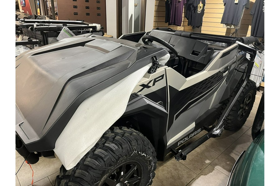 2024 Polaris Industries GENERAL® XP 1000 Ultimate