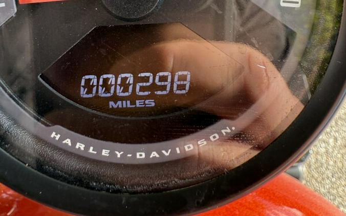 RH975 2025 Nightster™