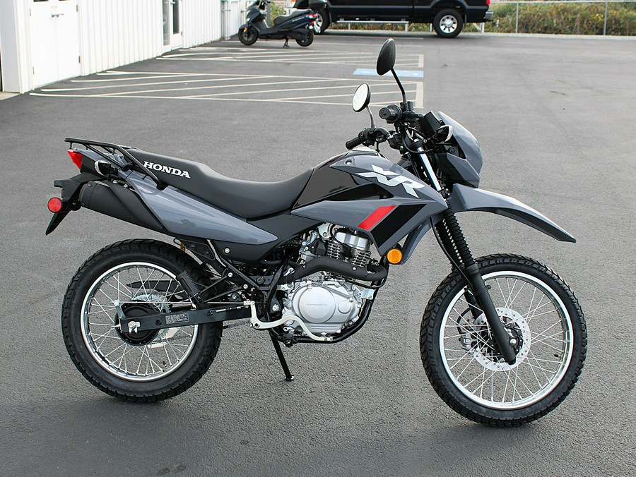 2025 HONDA XR150LS