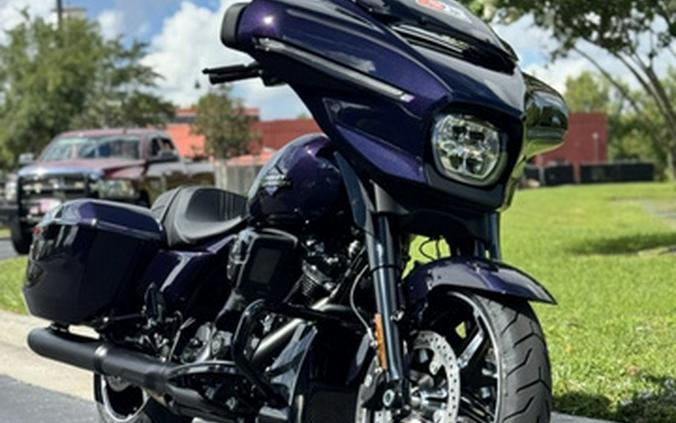 2025 Harley-Davidson FLHX - Street Glide