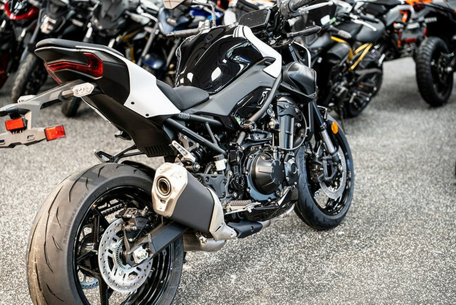 2026 Kawasaki Z900 ABS