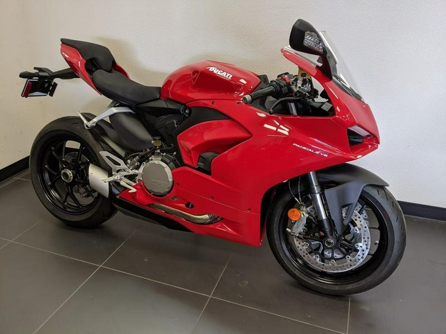 2021 Ducati Panigale V2 Ducati Red