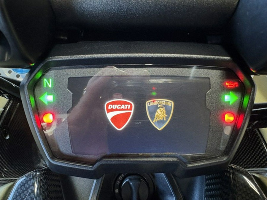 2021 Ducati Diavel 1260 Lamborghini Gea Green 1260 Lamborghini Gea Green