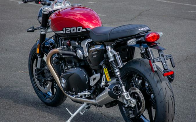2026 Triumph Speed Twin 1200 Carnival Red/Sapphire Black