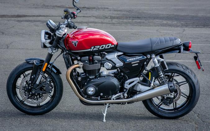 2026 Triumph Speed Twin 1200 Carnival Red/Sapphire Black