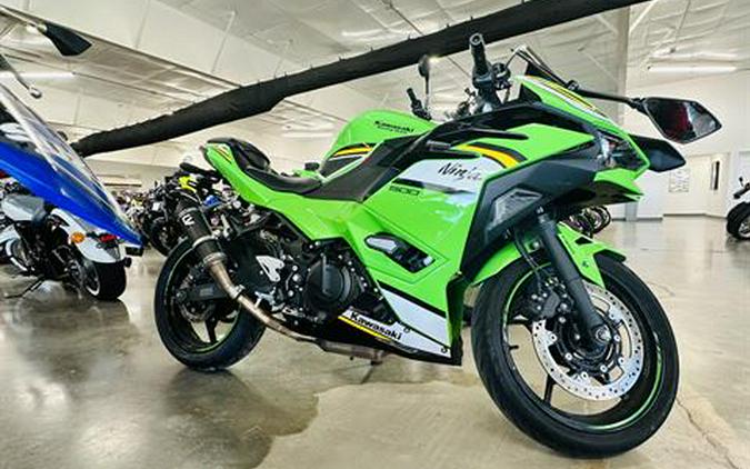 2025 Kawasaki Ninja 500 SE KRT Edition ABS