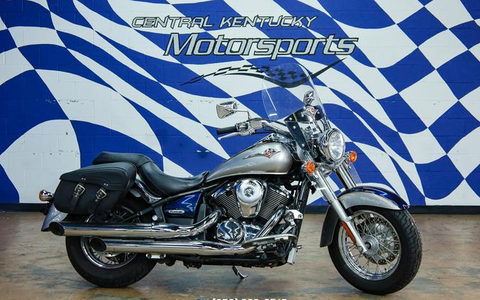 2006 Kawasaki Vulcan® 900 Classic LT