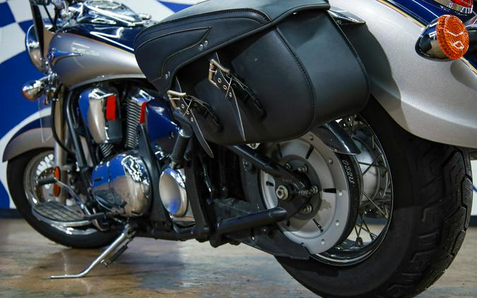 2006 Kawasaki Vulcan® 900 Classic LT