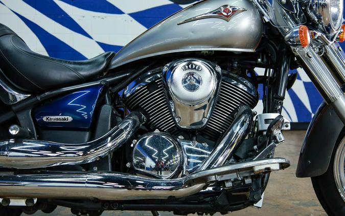 2006 Kawasaki Vulcan® 900 Classic LT