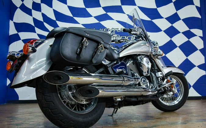 2006 Kawasaki Vulcan® 900 Classic LT
