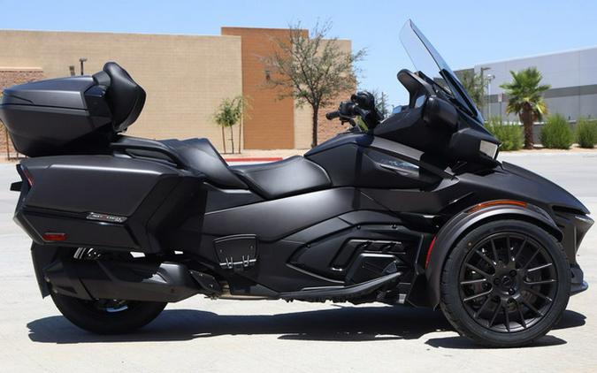 2026 Can-Am Spyder RT Limited Dark