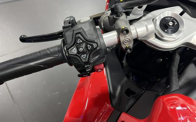 2026 Ducati Panigale V2