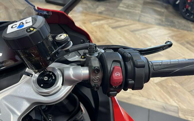 2026 Ducati Panigale V2