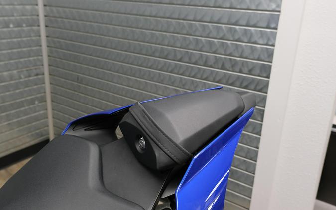 2026 YAMAHA YZF-R1