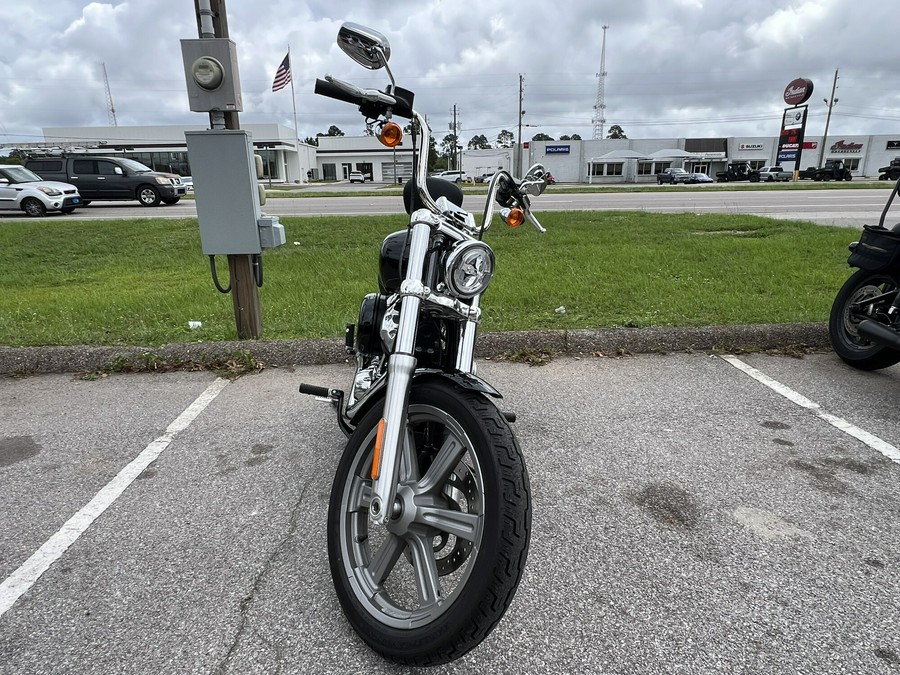 2022 Harley-Davidson® Softail Standard® Vivid Black