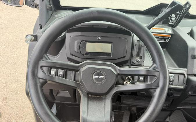 2024 Can-Am DEFENDER XT HD 10