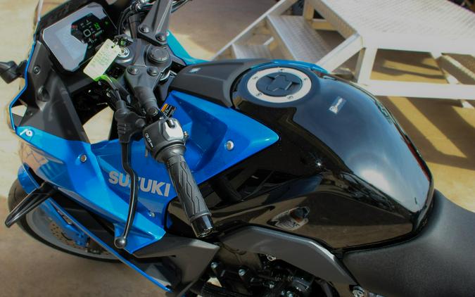2025 SUZUKI GSX8R