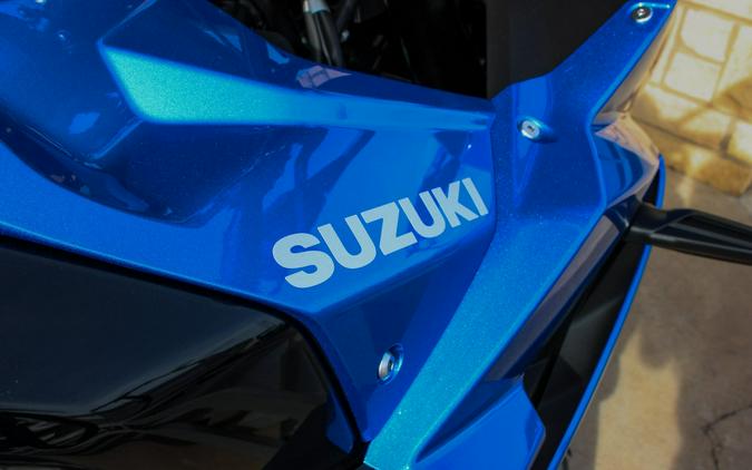 2025 SUZUKI GSX8R