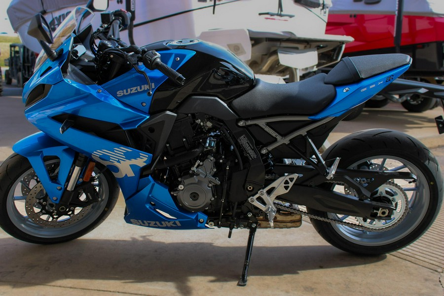2025 SUZUKI GSX8R