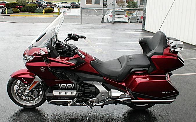 2018 HONDA Gold Wing Tour DCT