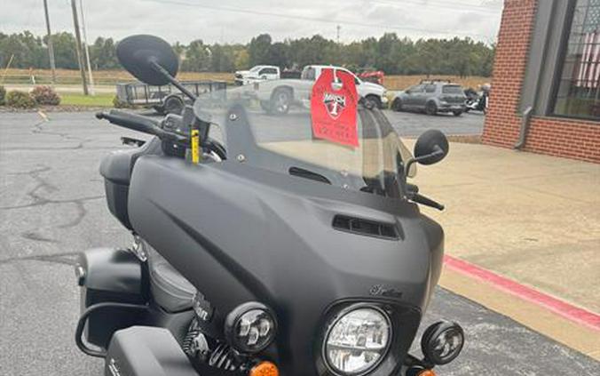 2021 Indian Motorcycle Roadmaster® Dark Horse®