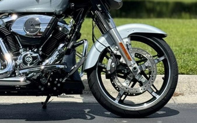 2025 Harley-Davidson FLHX - Street Glide
