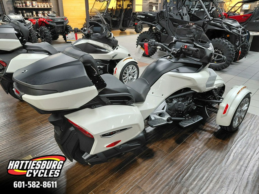2026 Can-Am Spyder F3 Limited Platine