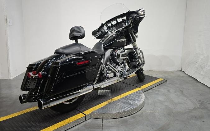 FLHXS 2016 Street Glide® Special