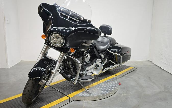 FLHXS 2016 Street Glide® Special
