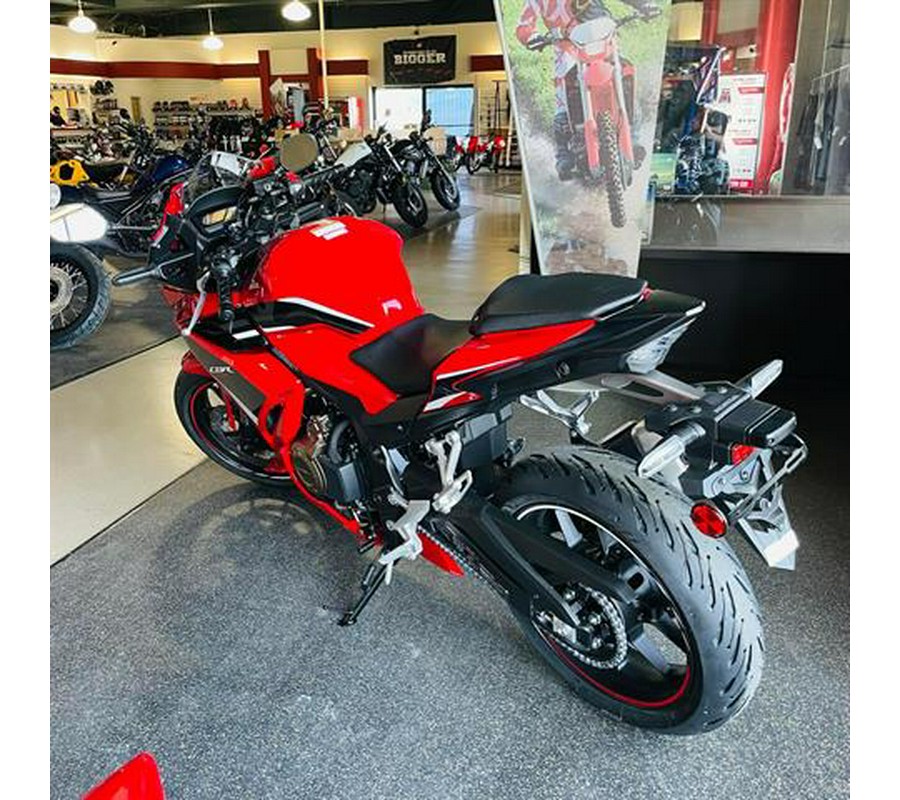 2023 Honda CBR500R ABS