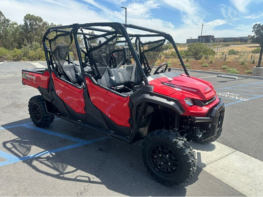 2025 Honda Pioneer 1000-6 Crew Deluxe