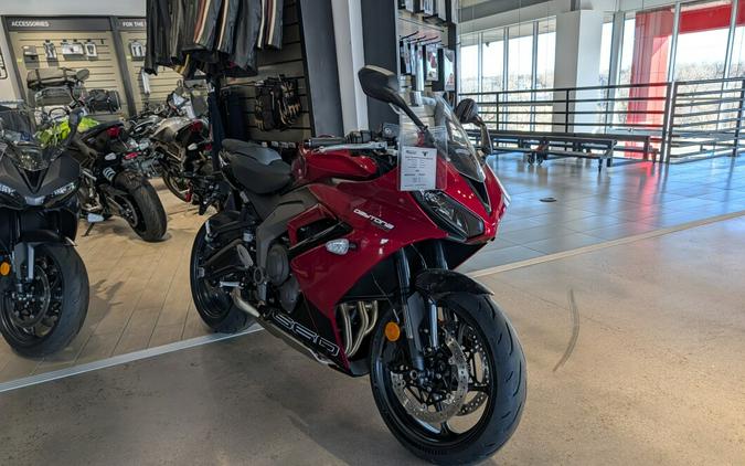 2025 Triumph Daytona 660