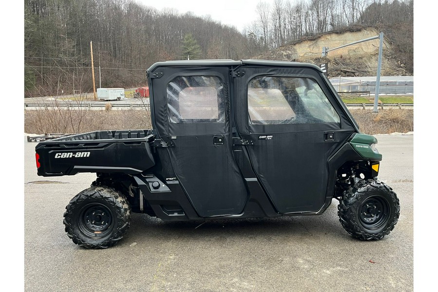 2023 Can-Am Defender MAX HD9