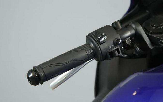 2024 Yamaha YZF-R3 ABS