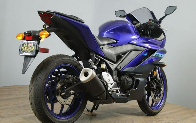 2024 Yamaha YZF-R3 ABS