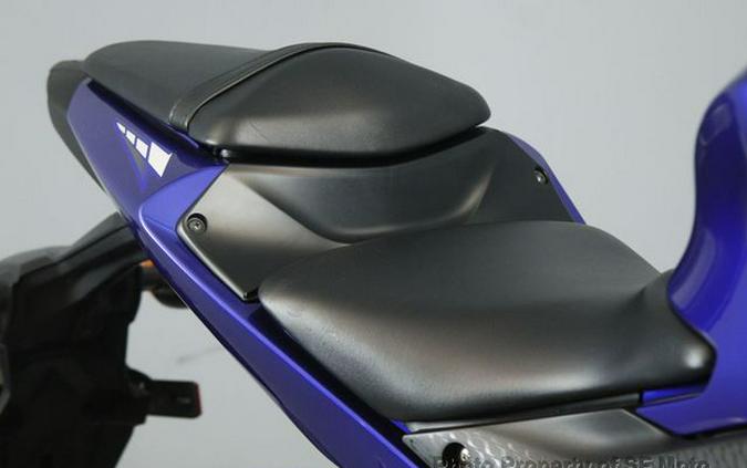 2024 Yamaha YZF-R3 ABS