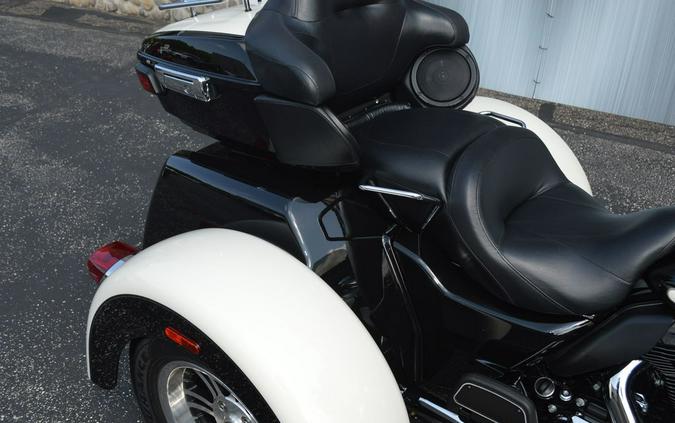 2016 Harley-Davidson® FLHTCUTG - Tri Glide® Ultra