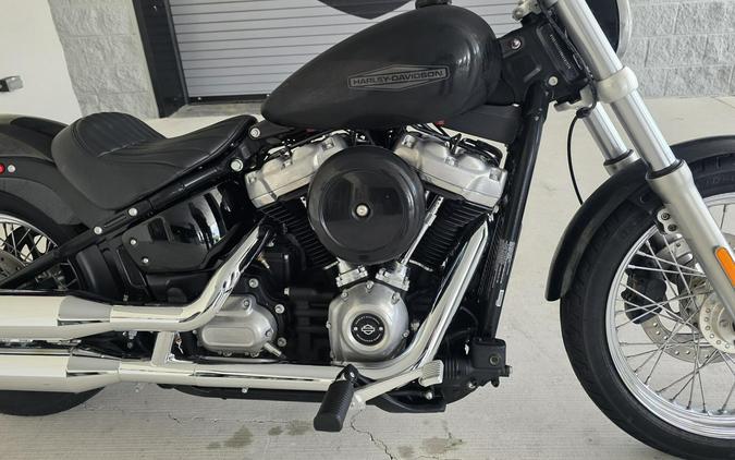 2021 Harley-Davidson® Softail Standard® Vivid Black