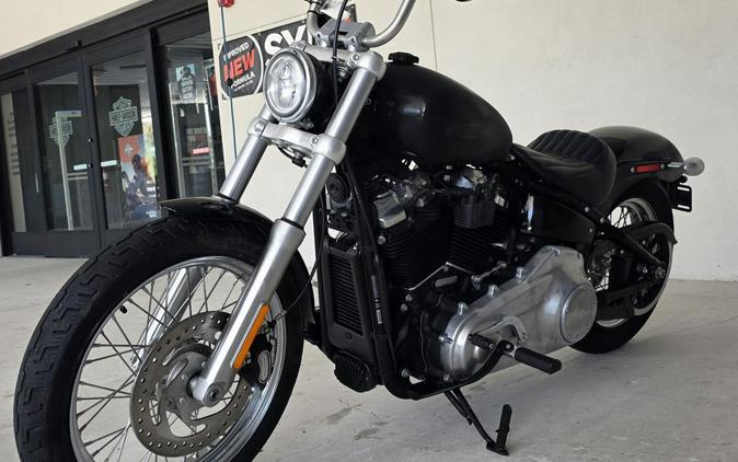 2021 Harley-Davidson® Softail Standard® Vivid Black