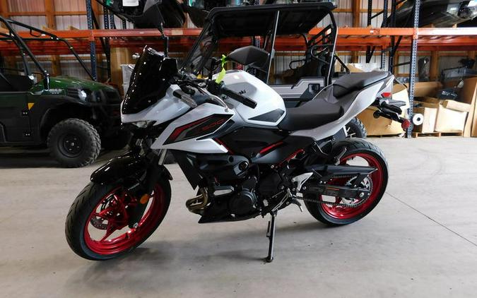 2026 Kawasaki Z500 SE ABS